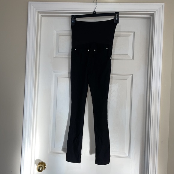 Soho Maternity size Medium leggings stretch knit with rhinestone accents - Picture 4 of 6